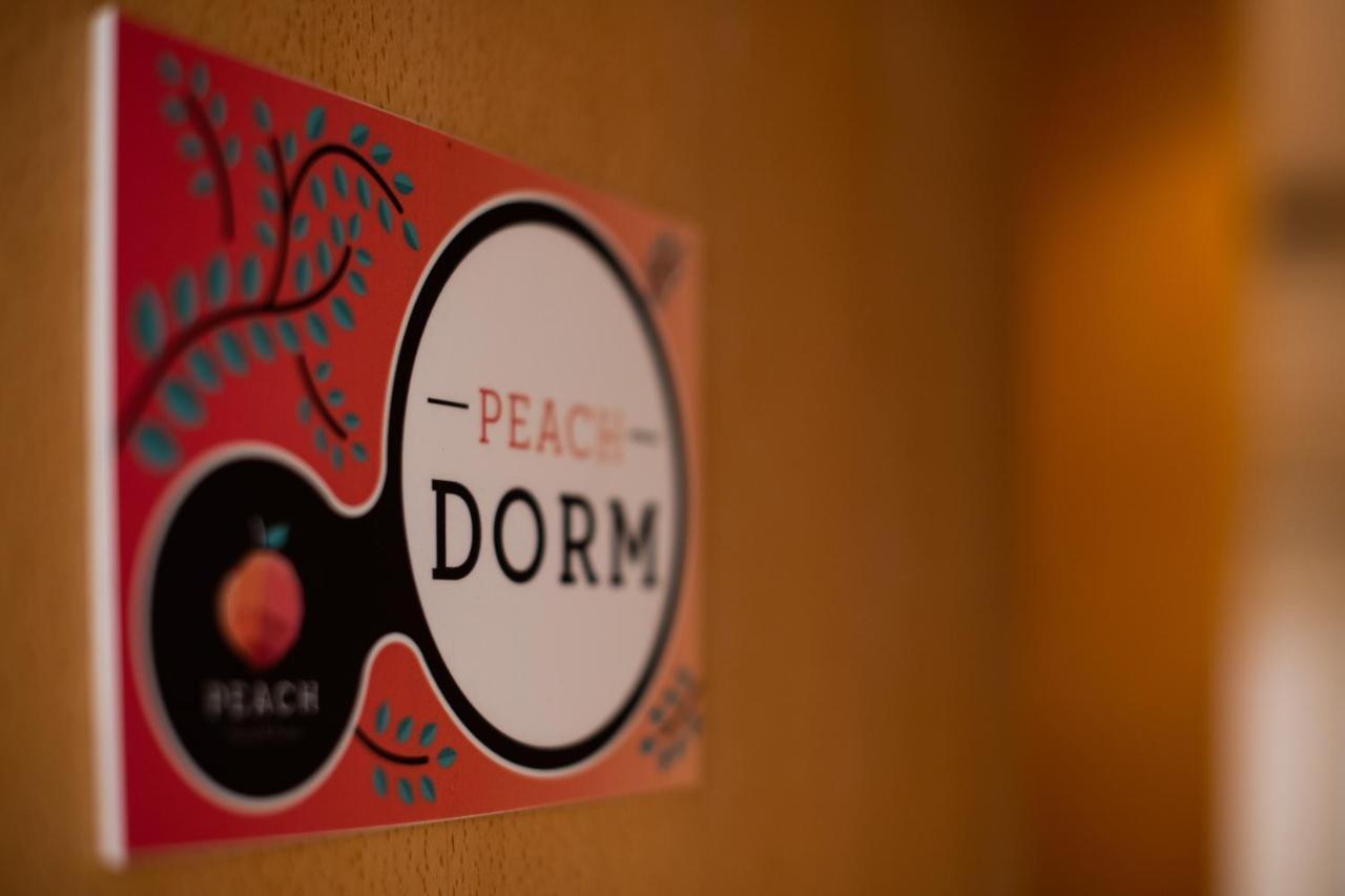 Peach Hostel & Suites Porto Eksteriør bilde