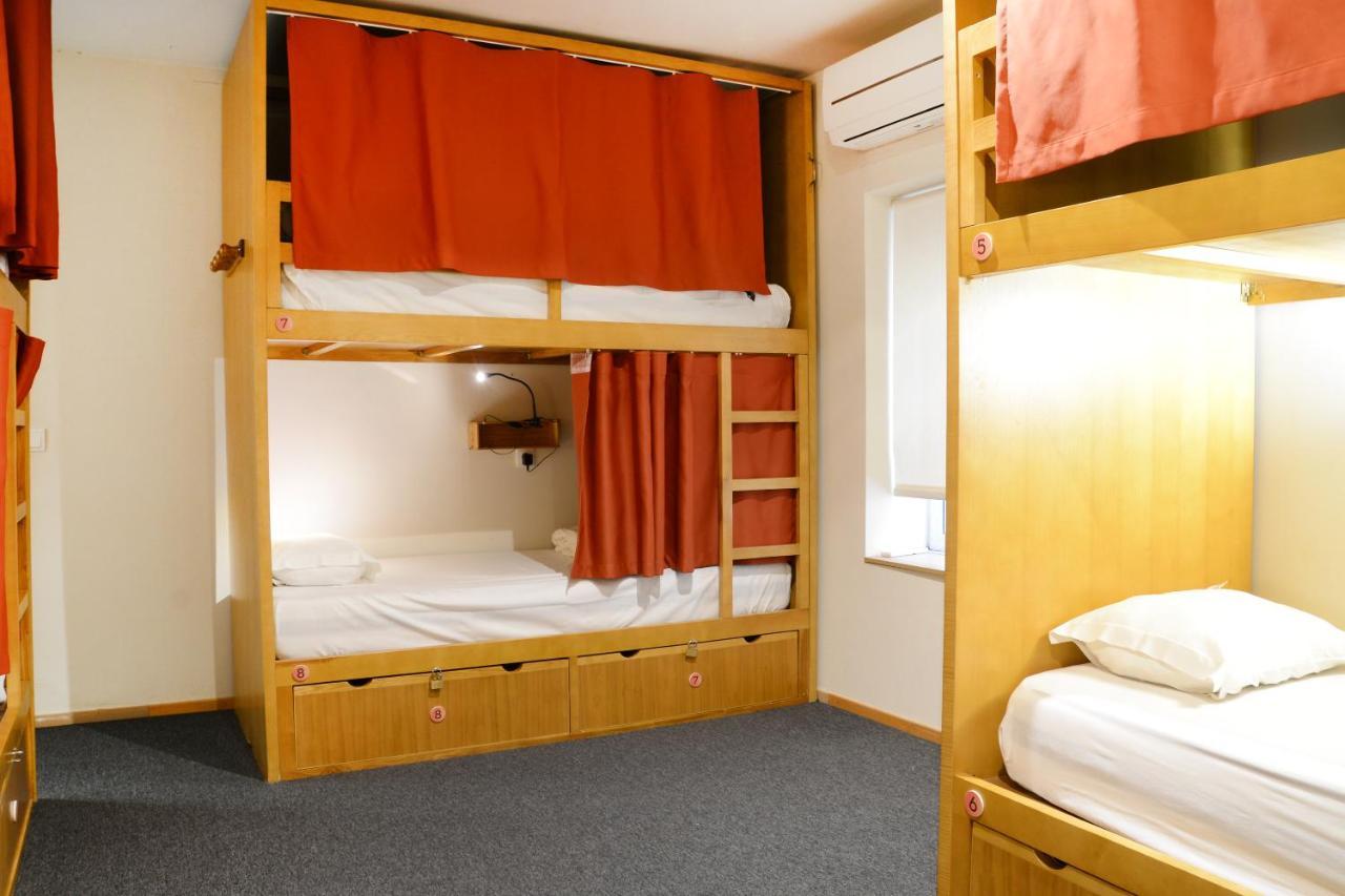 Peach Hostel & Suites Porto Eksteriør bilde