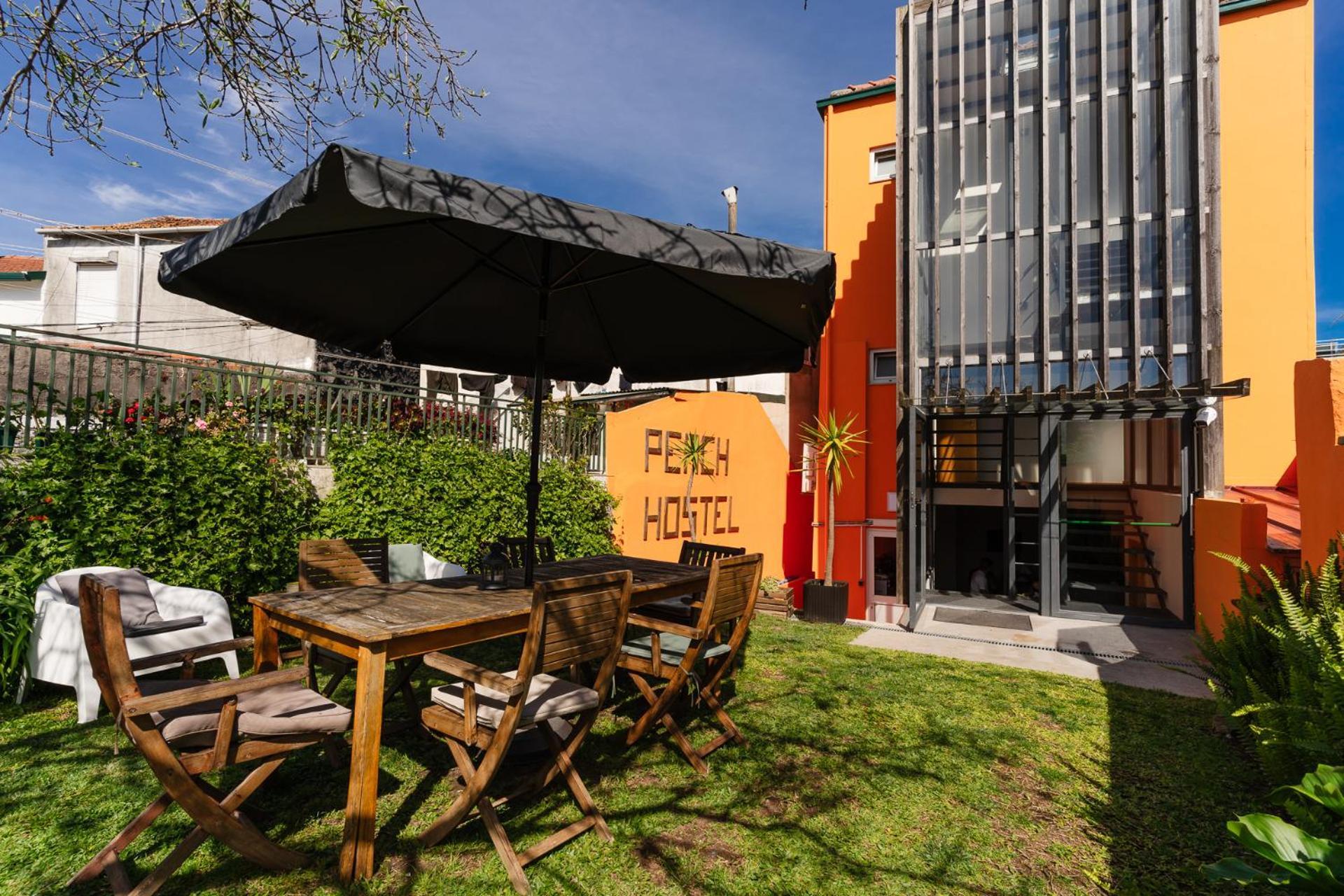 Peach Hostel & Suites Porto Eksteriør bilde